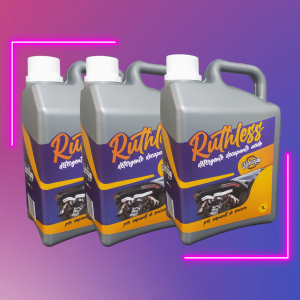 3 Taniche da 1000ml di detergente professionale per marmitte Ruthless